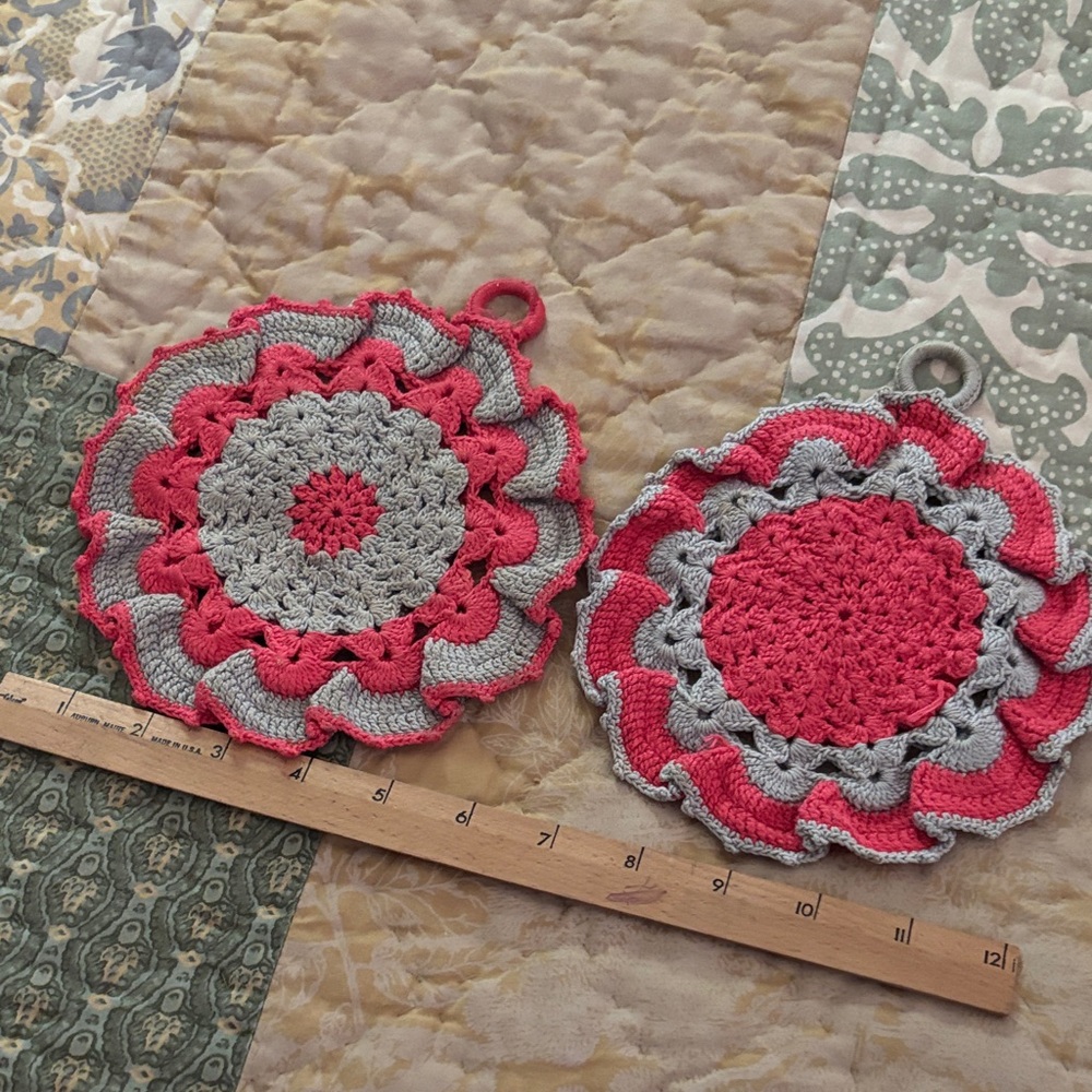 Crochet Pink and Gray Pot Holders